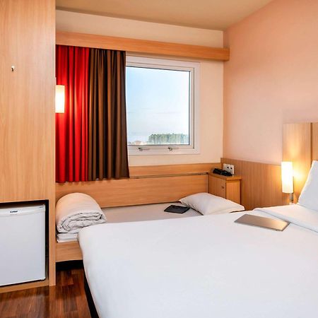 Hotel Ibis Ourinhos Exteriér fotografie
