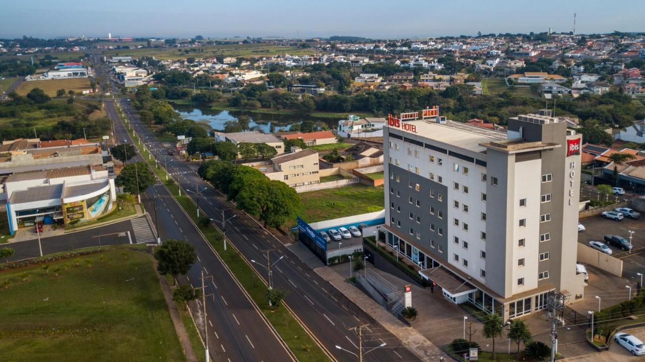Hotel Ibis Ourinhos Exteriér fotografie
