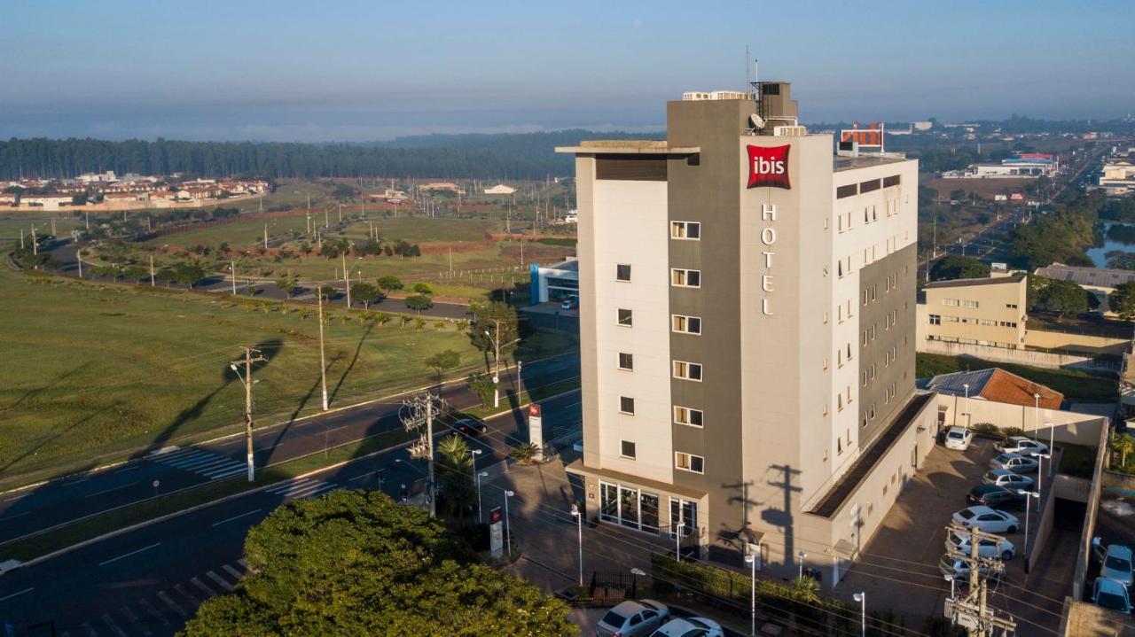 Hotel Ibis Ourinhos Exteriér fotografie