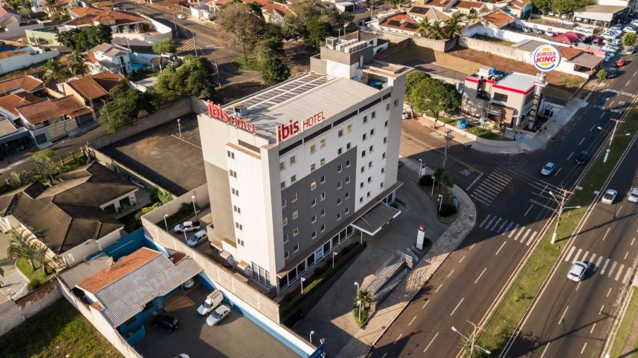 Hotel Ibis Ourinhos Exteriér fotografie